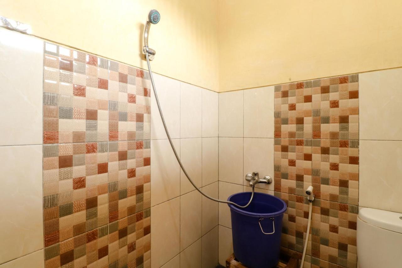 The Joglo Family Hotel Magelang Bagian luar foto