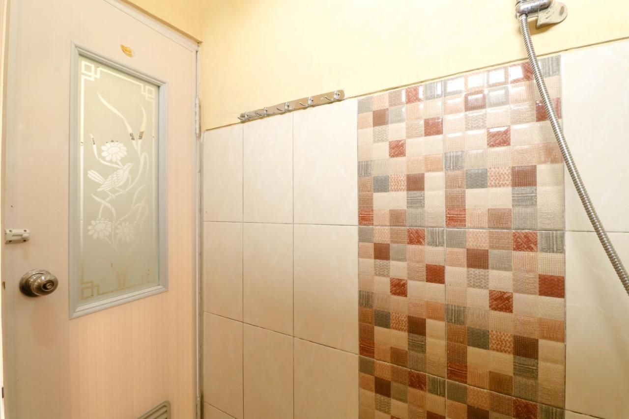 The Joglo Family Hotel Magelang Bagian luar foto